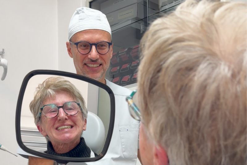 quanto dura il gonfiore dopo un impianto dentale - Studio Schweiger