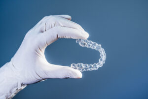 Come disinfettare la mascherina dei denti
