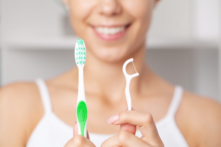 ogni quanto fare la pulizia dei denti